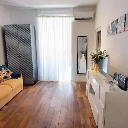 Cheerful Flat In Funky Rome Apartment Exterior photo